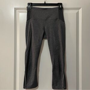 LULULEMON CROPPED HEATHER GREY LEGGINGS